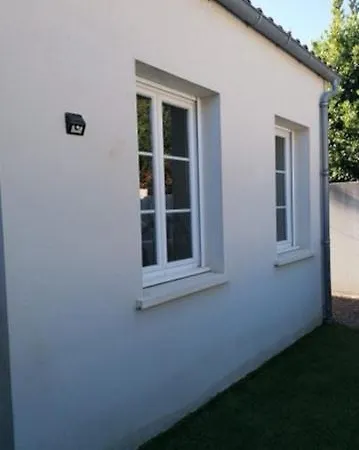 Apartamento Studio Duplex Avec Jardin Terrasse La Genette Le Mail *