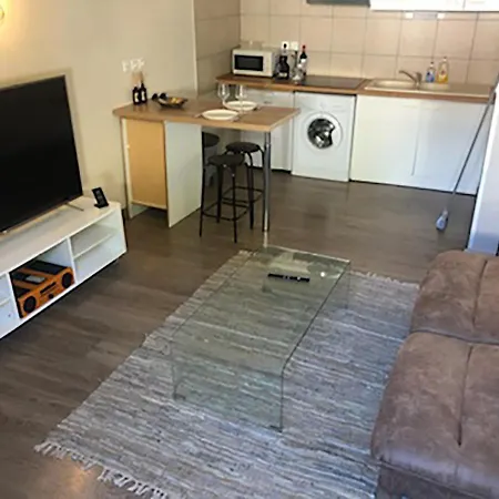 Studio Duplex Avec Jardin Terrasse La Genette Le Mail La Rochelle (Charente-Maritime)